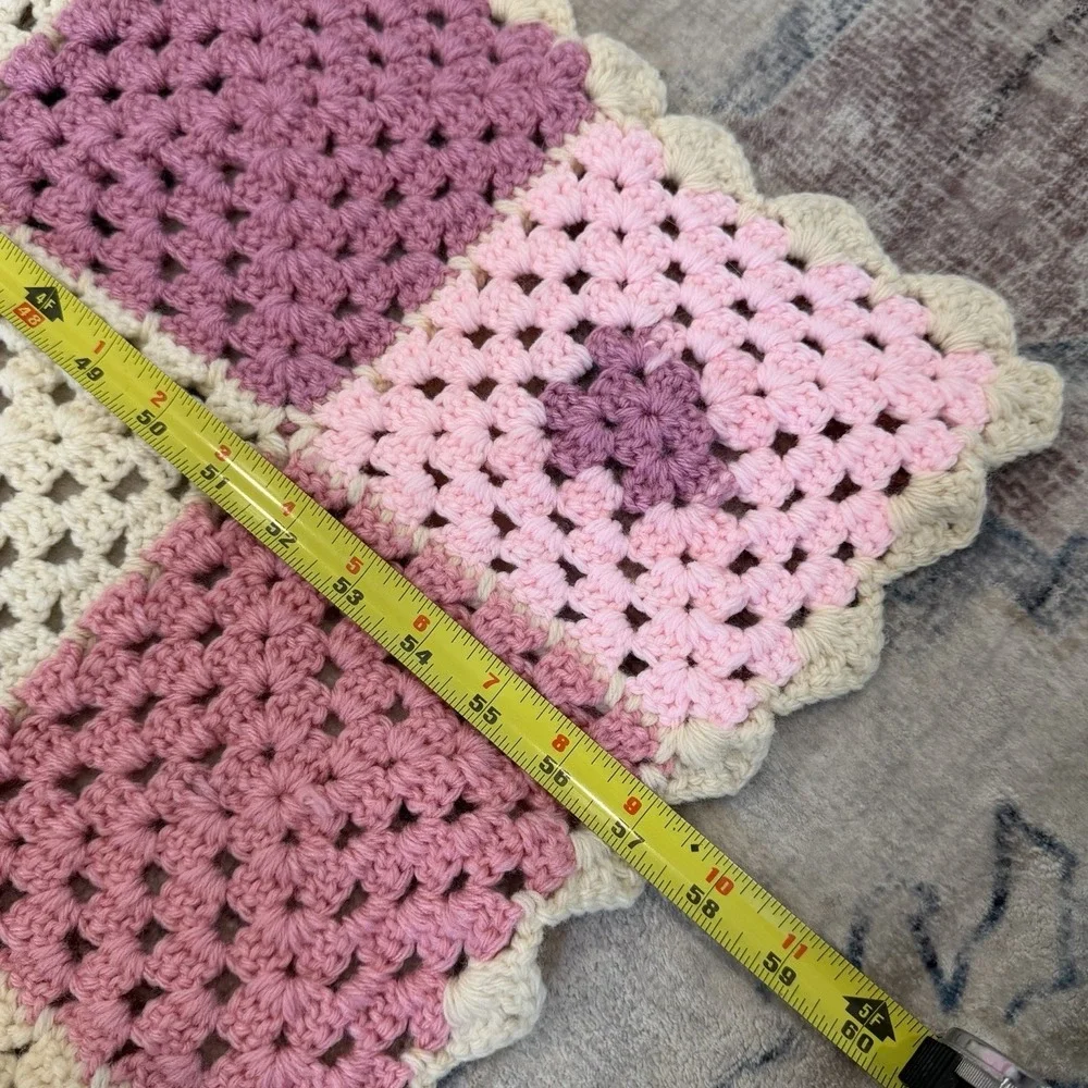 Vintage Crochet Granny Square‎ Blanket Throw 57x50 Handmade Afghan Retro Pastel